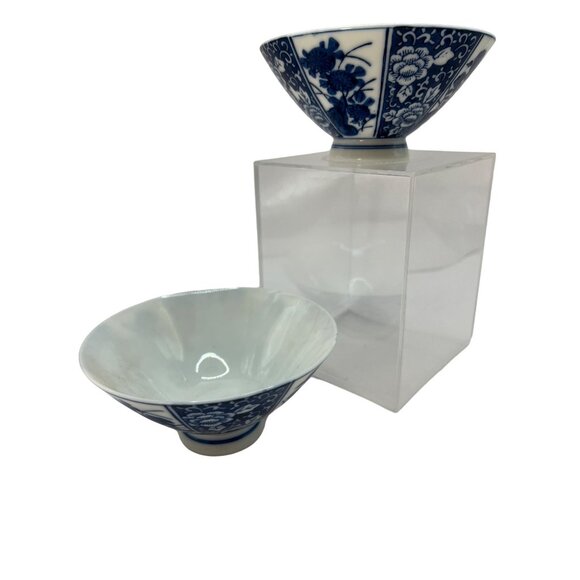 2 Vtg Porcelain Blue Design Rice Bowls No Chips - Picture 3 of 8